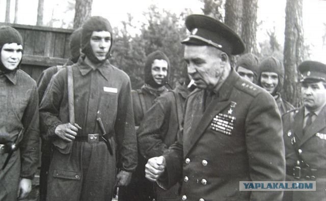 За что такие пенсии? Войны-то не было!