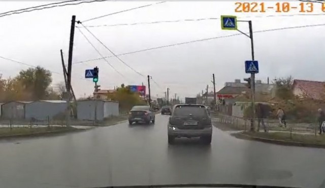 Генрих из Омска попал в ДТП