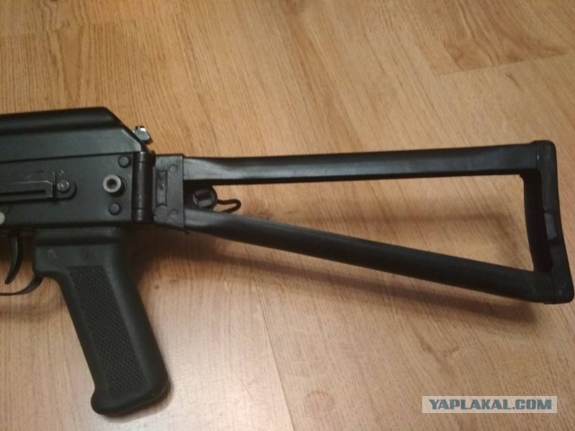 В МВД сообщили, что полиция задержала молодого человека, стрелявшего на Ленинском проспекте, ружье у него было страйкбольным