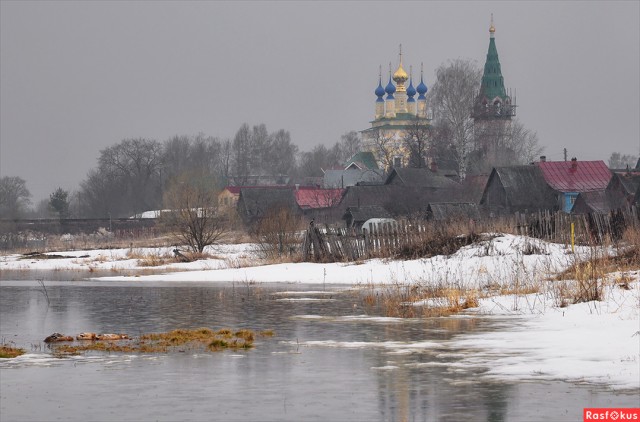 Весной в русской глубинке