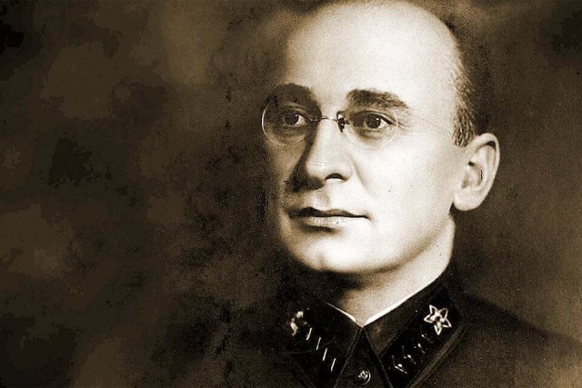 Патриарх Кирилл заявил, что ядерное оружие в РФ создавалось под покровом Серафима Саровского