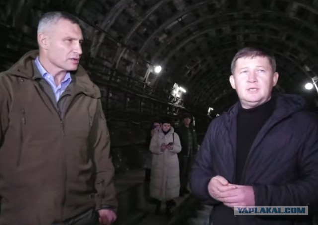 Мэр Киева впал в ступор по время прямого эфира из метро