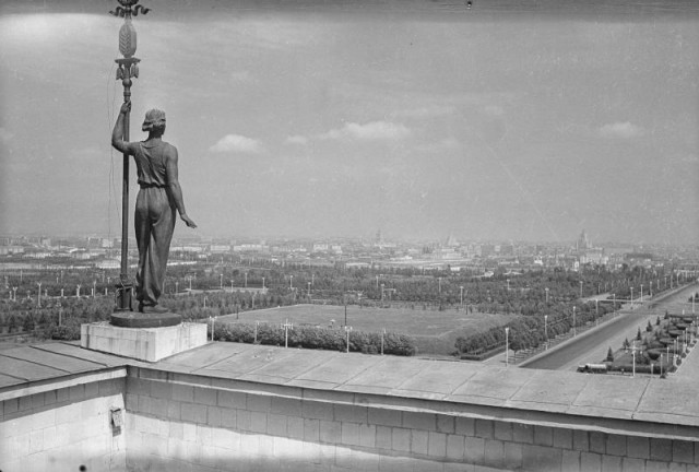 Фотографии из прошлого нашей страны – 90