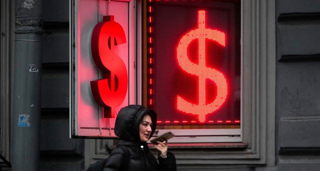 Значит надо покупать... Аксаков посоветовал не торопиться скупать доллары