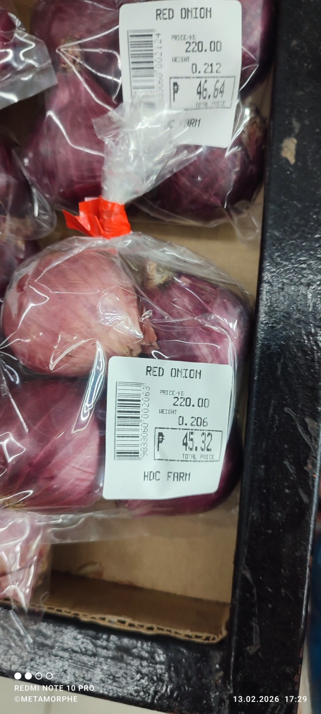 Продуктовая корзина на 2000 рублей в Китае