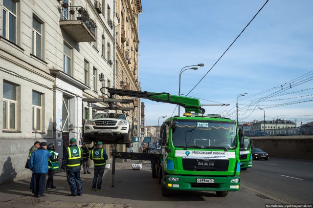 Спасти рядового автомобилиста от московского