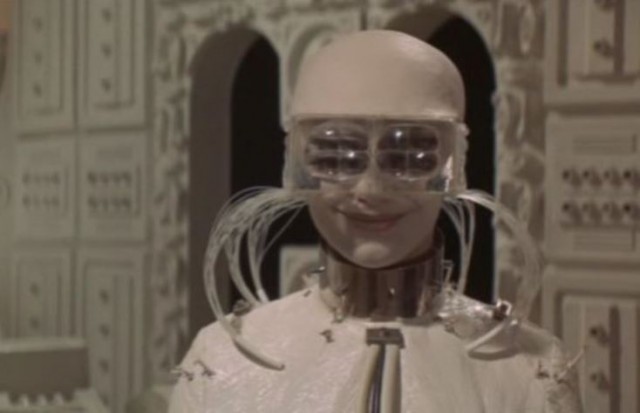 Это волосы сушат или мозг высасывают?!