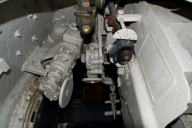 Раскопки огнеметного танка ОТ-34/76