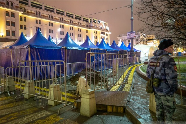 Как в центре Москвы Новый год встречали