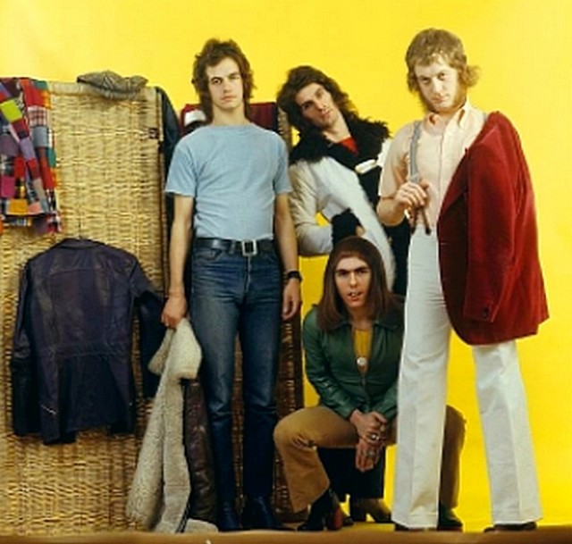 Slade: кое какие подробности о песнях.