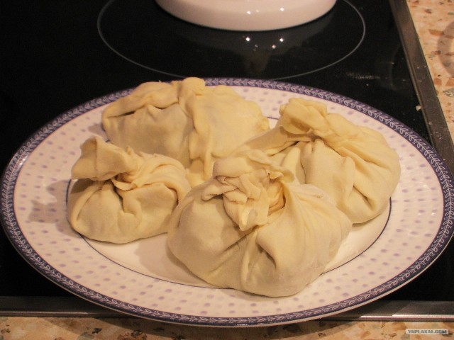 Пятничные посиделки на теплотрассе ©