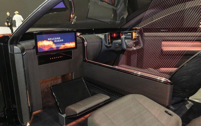 Toyota создала конкурента купе Роллс-Ройс — Century Coupe