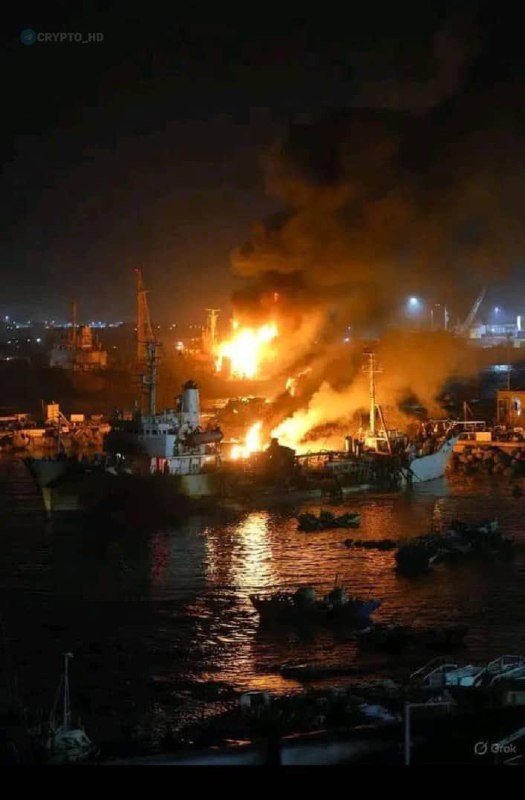 Саудовская Аравия нанесла удар по поставкам оружия, прибывшим в йеменский порт из ОАЭ.