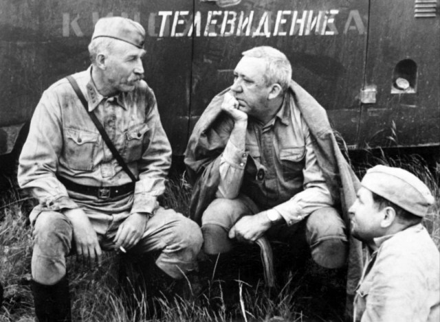 Интересные снимки известных людей 07.04.26