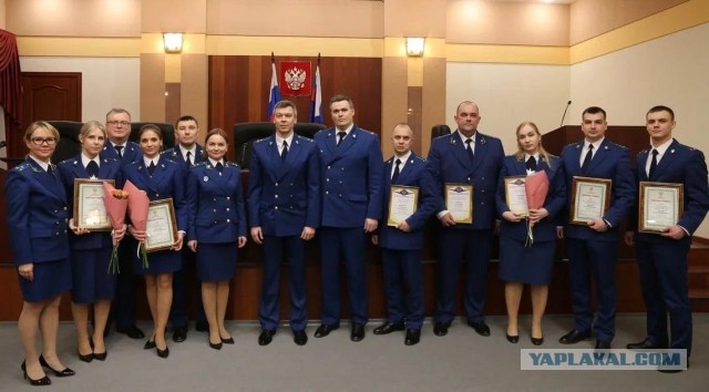 На нижегородского мажора завели уголовное дело после массового ДТП на кабриолете Mercedes