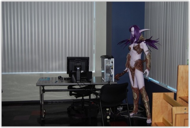 Офис легендарной компании Blizzard (103 фото)