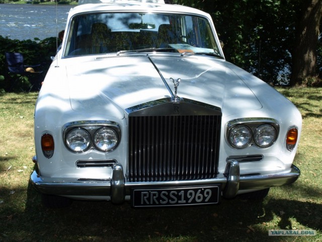 Выставка старинных автомобилей в Квебеке, Канада.