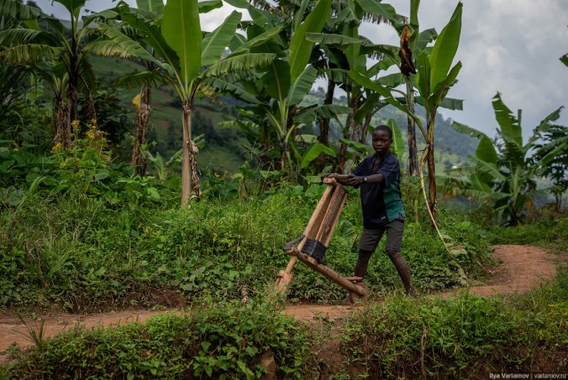 Уганда: самая настоящая Африка с гориллами и носорогами!