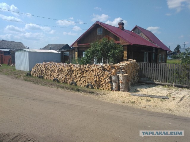 Женщину с двумя инвалидами на попечении сняли с очереди на жильё в Ставропольском крае.