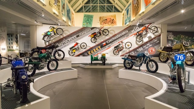 Крупнейший технический музей России в провинциальном городке, в котором ЯПлакал. Часть 1