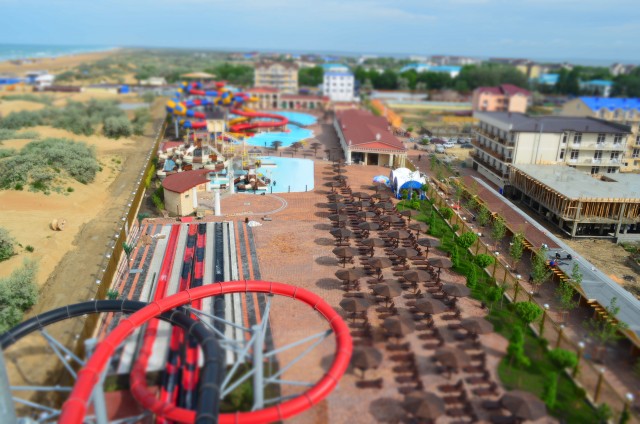 Поездка на горке в аквапарке Miramar в Германии