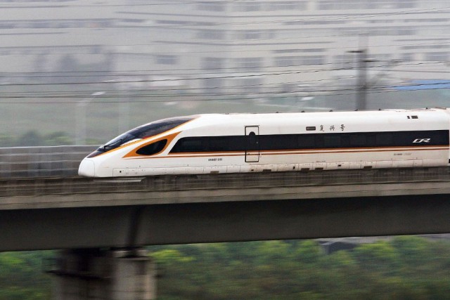 Между Пекином и Шанхаем запустили самый быстрый поезд в мире