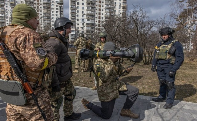 Сотни «Стингеров» и тысячи «Джавелинов» — полный список новой военной помощи США Украине