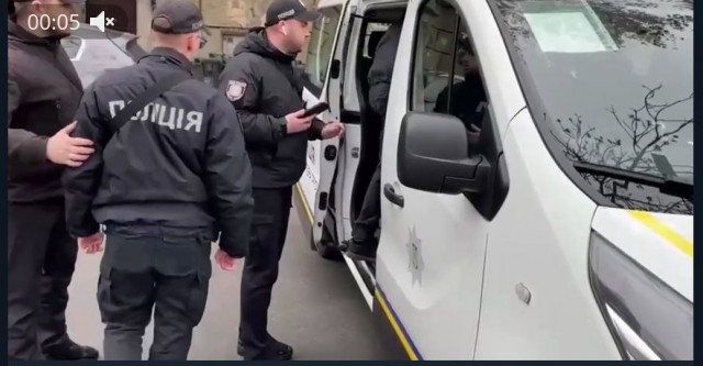 Победная поступь идиотизма по планете.
