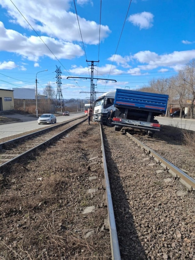 Профессиональный борец с мусором