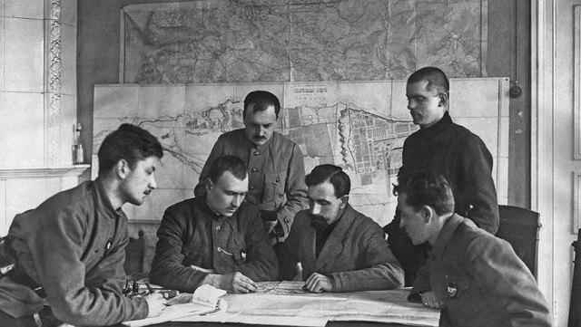 Красные против красных. Как подавили кронштадтское восстание