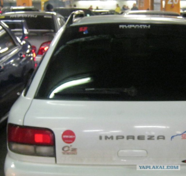 Наши в городе, заказал тут наклеечку