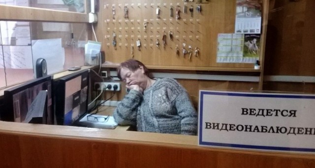 Охранников в школах обяжут иметь оружие, бронежилеты и шлемы