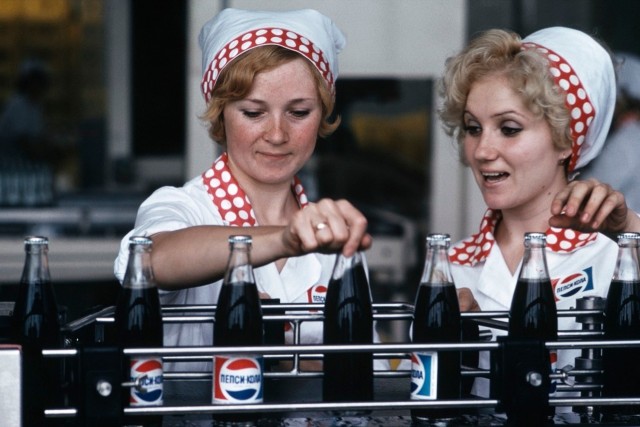 Когда Советский Союз расплачивался с Pepsi военными кораблями