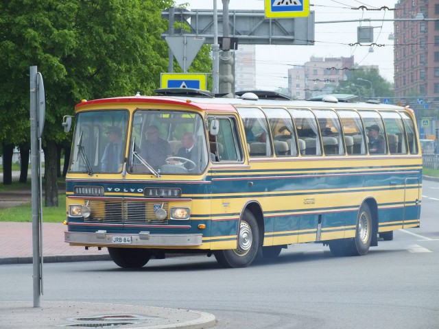 II Петербургский парад ретро-транспорта