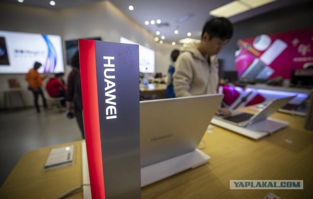 Huawei может вывести свою операционную систему на рынок осенью
