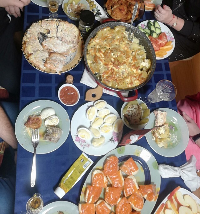 Смотр-парад новогодних столов