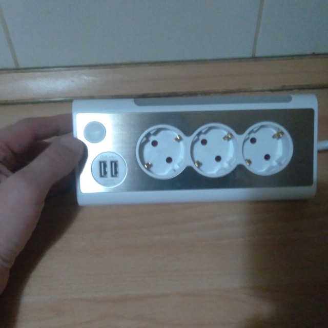 Выключатель