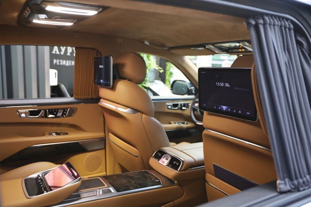 Обновленный Aurus Senat: испытания предсерийных автомобилей идут по плану