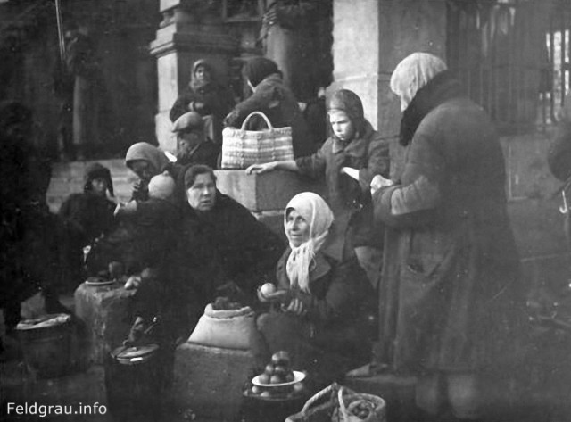 Зачем им дети?Чем дети мешают? Симферополь.Зима 1941 года.