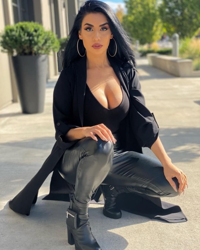 Прекрасная половина человечества (Vol.95) Каблучки