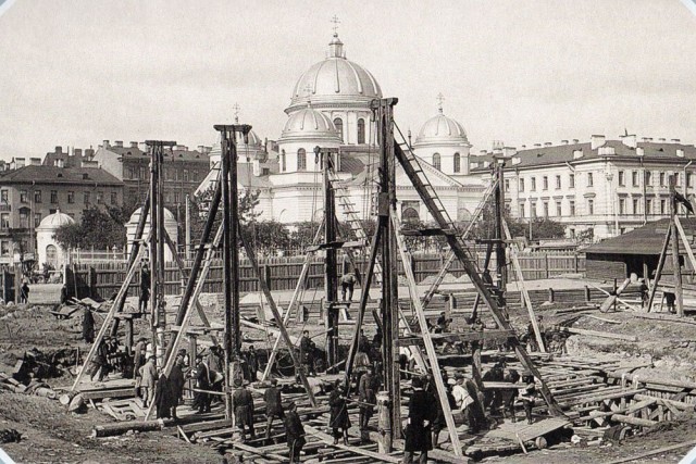 Прогулка по Санкт-Петербургу 1900 года