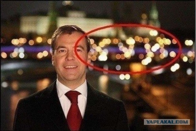 Чтобы больше не ржали над фотками.