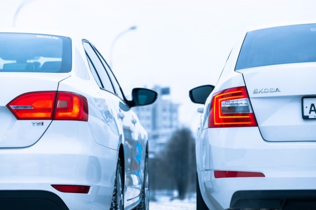 И сцуко эти на Приорах, в такую погоду быкуют