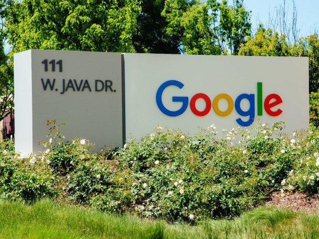 Google заплатит $68 млн за незаконное прослушивание пользователей через Google Ассистент