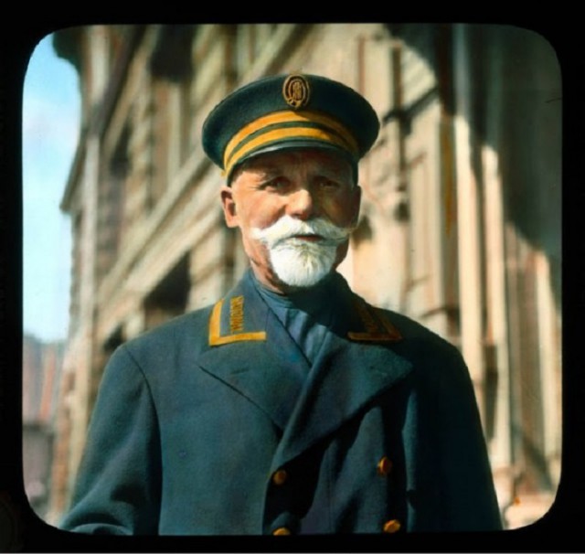 25 цветных фотографий Москвы и москвичей 1931 года