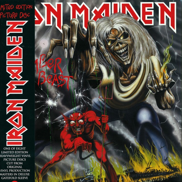 Донателла Версаче на открытии недели моды в Милане