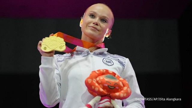 Россиянка Ангелина Мельникова стала трехкратной чемпионкой мира по спортивной гимнастике