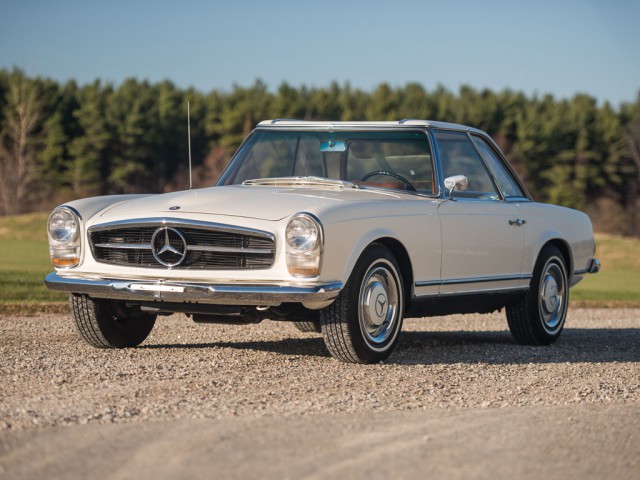 Mercedes-Benz. Картинки с аукциона.
