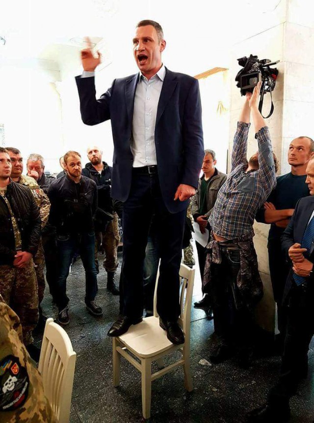 Подборка интересных и веселых картинок