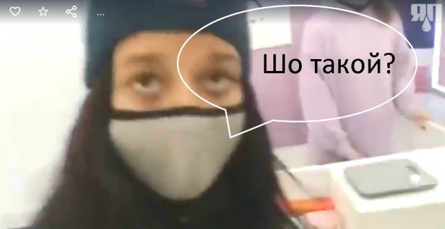 Цыганки карманницы неудачно зашли "погреться"
